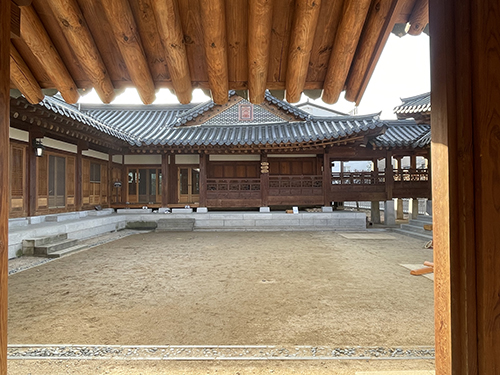 수원전통문화관 전통혼례 예정 공간(예절관 마당) 한옥 마당3 사진